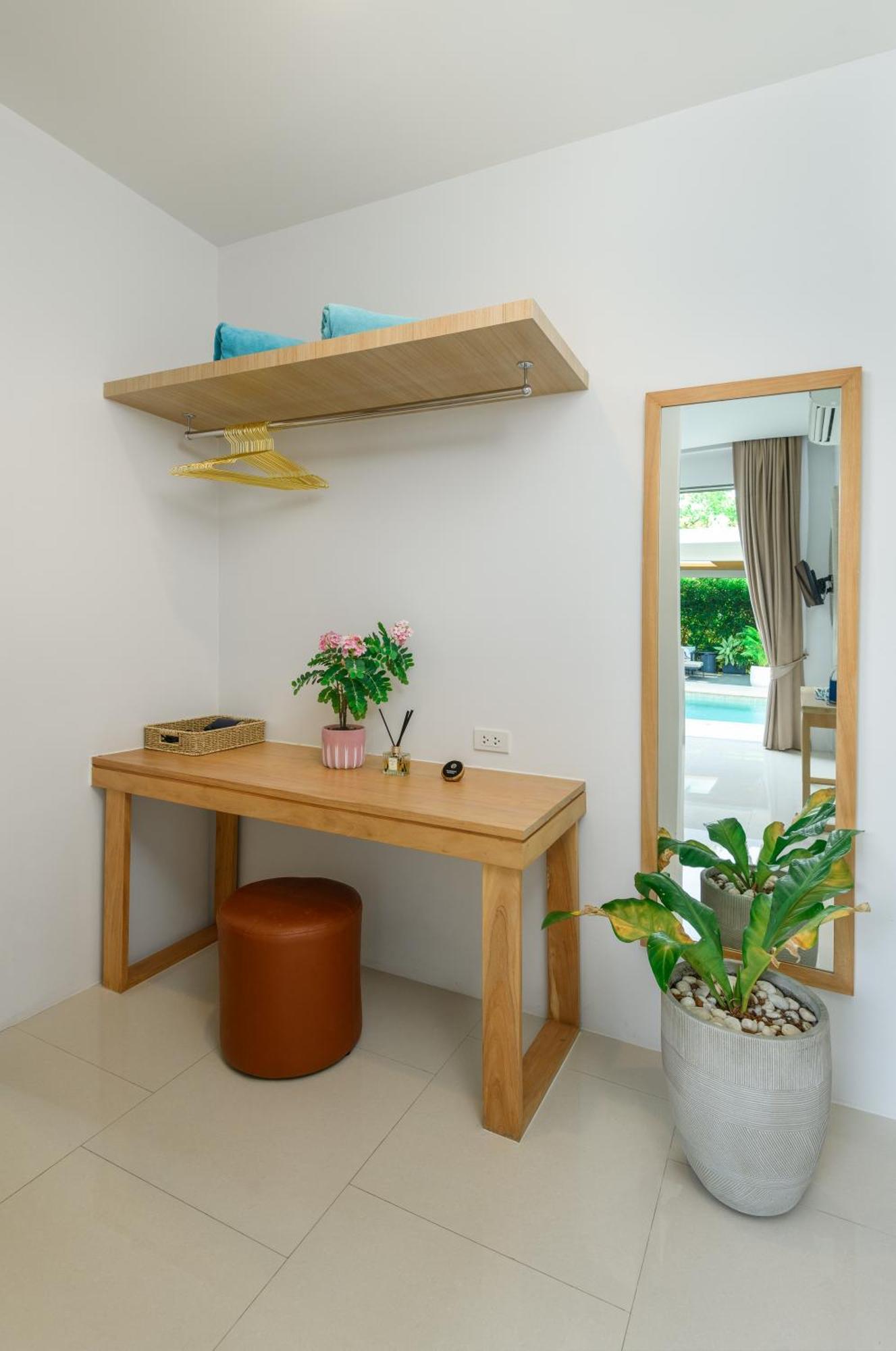 Mimosa 1, Splendid 4 Bedroom Master Ensuite Vila Phuket