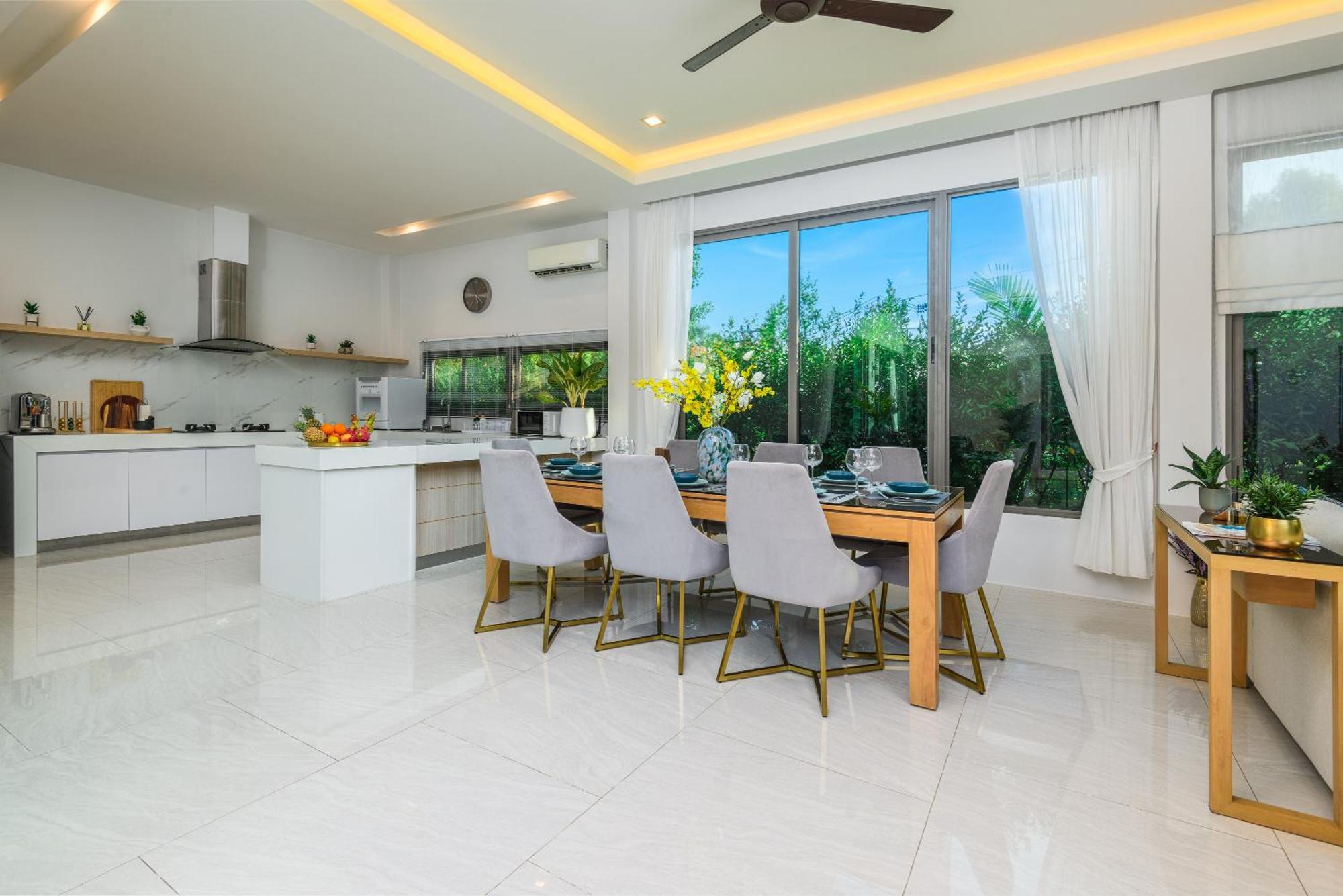 Vila Mimosa 1, Splendid 4 Bedroom Master Ensuite Phuket