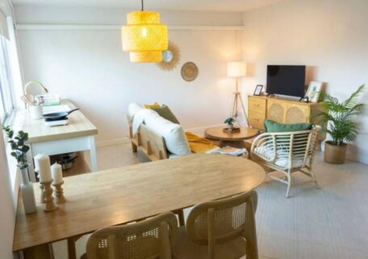 Mango Moon Tropical Phuket Apartment