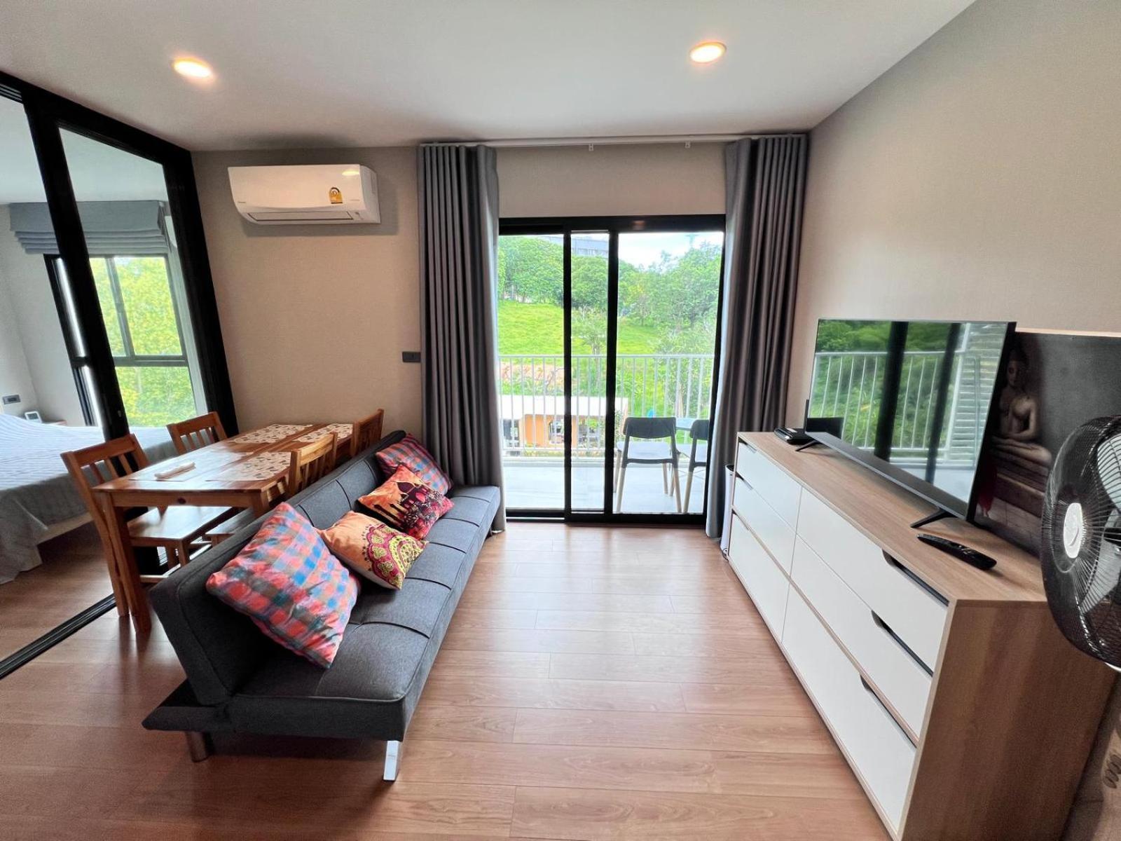 1 Bedroom With Kitchen At The Title V Near Beach, Phuket Apartment Rawai