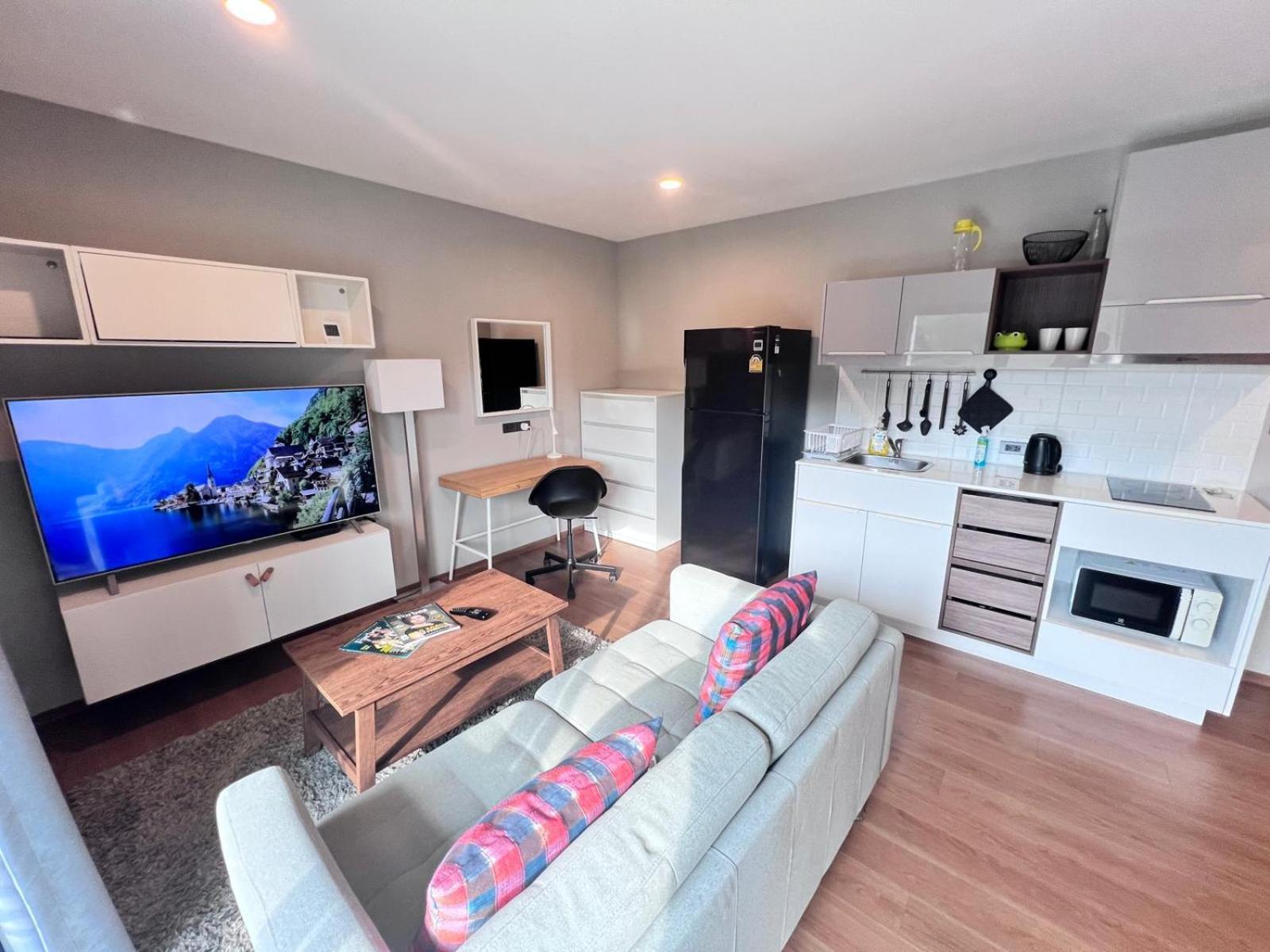 Apartment 1 Bedroom With Kitchen At The Title V Near Beach, Phuket Rawai