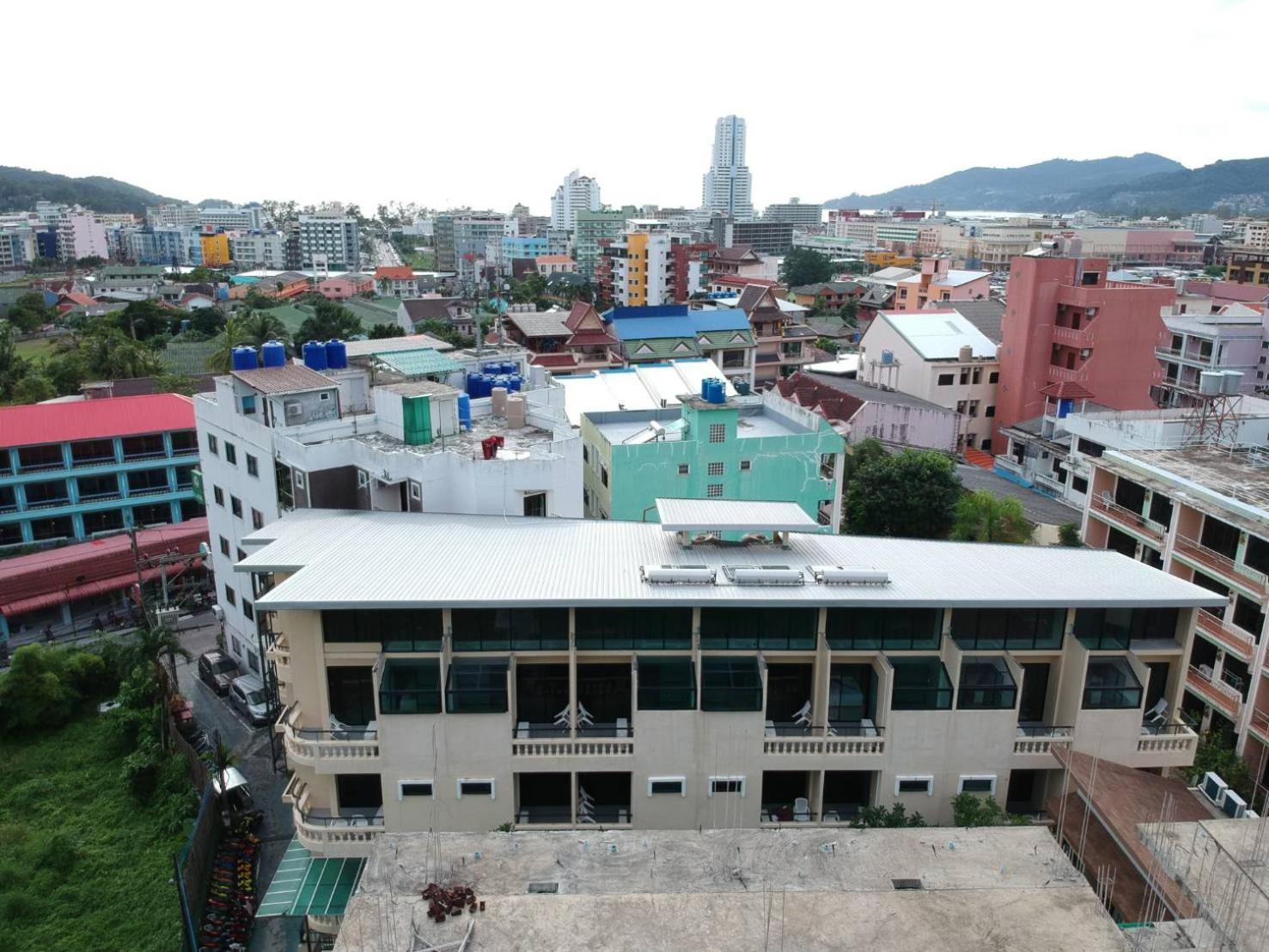 Royal Waves Hotel