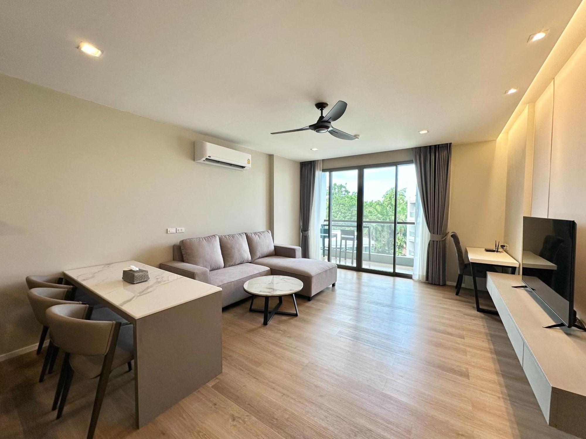 Aparthotel The Regent Phuket Bangtao Pantai Bang Tao