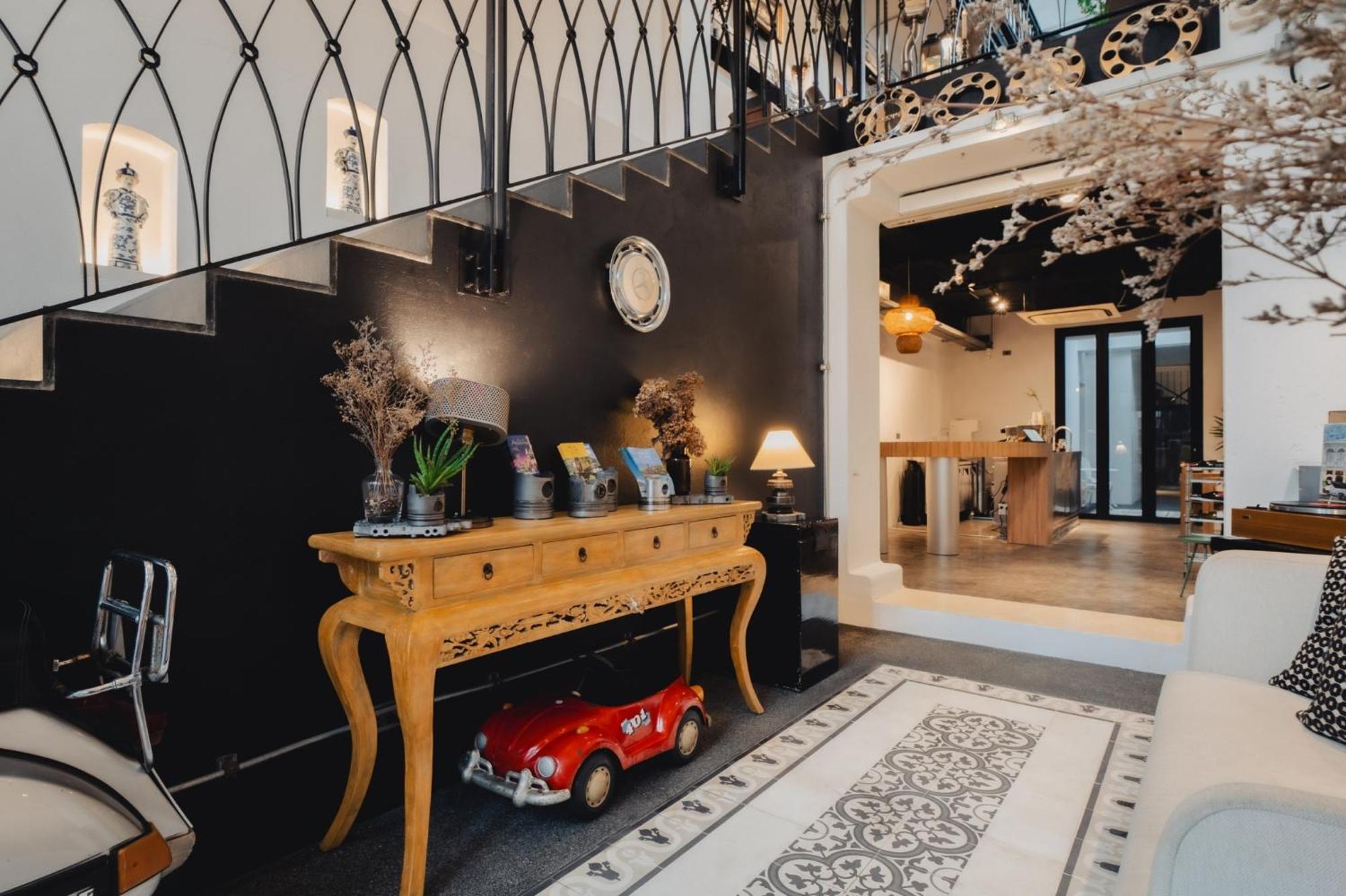 Xinlor House - Old Town Hotel Phuket