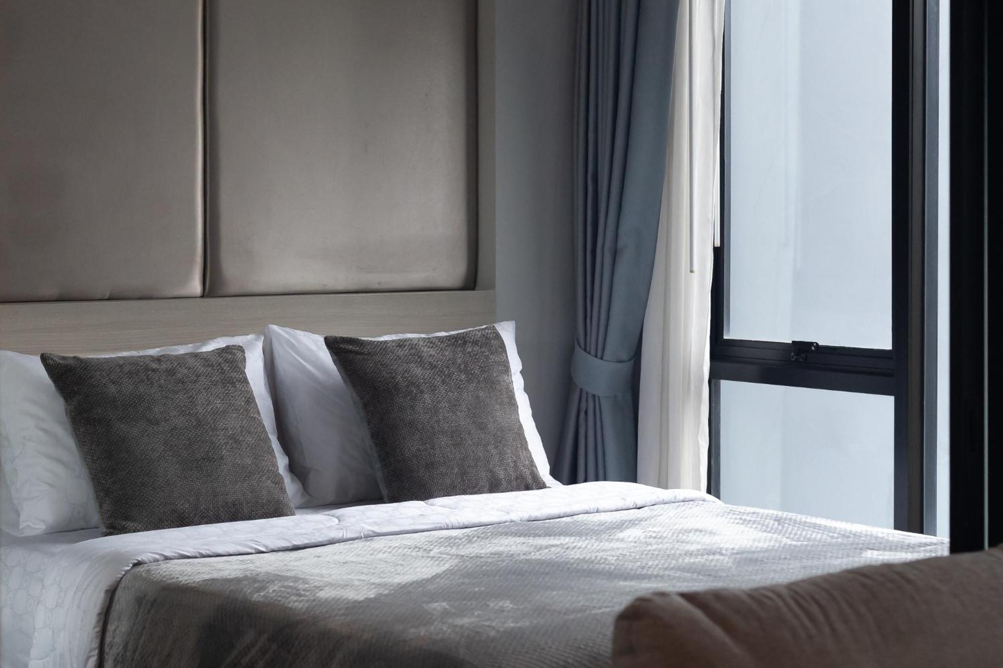Apartment 6th Avenue Surin By Win217 *