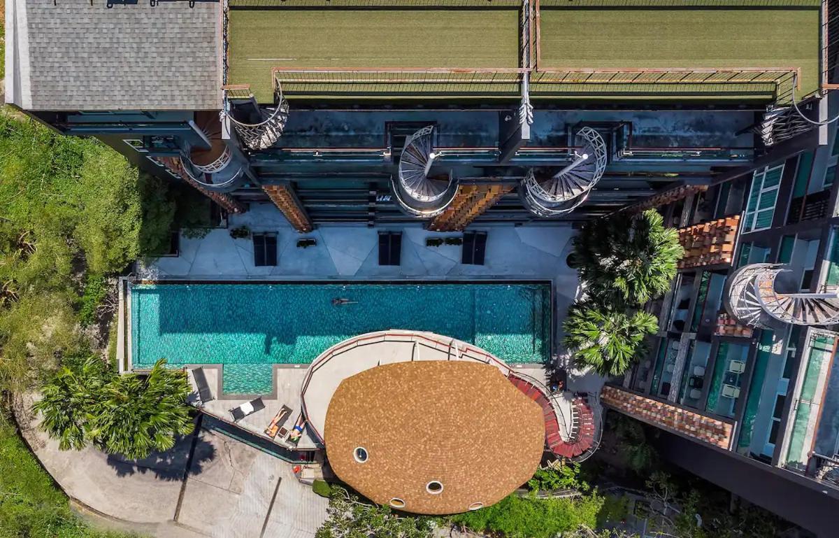 Emerald Terrace Apartment