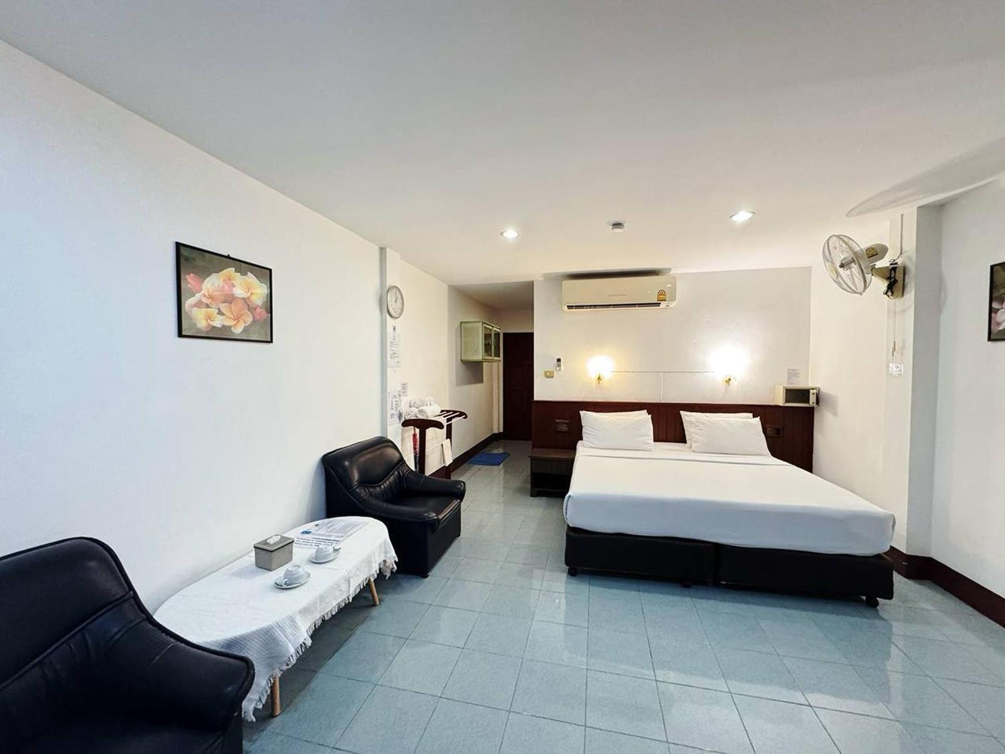 Rabbit Mansion Patong