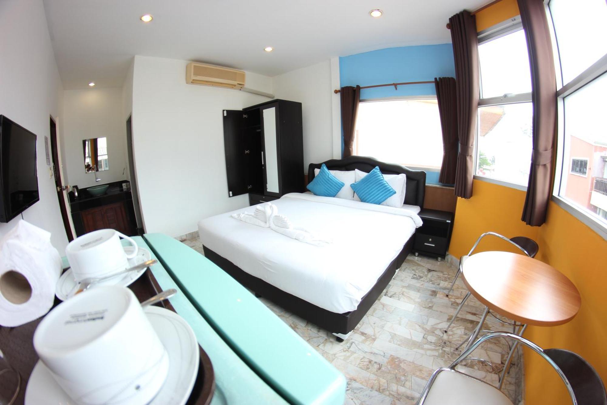 Tulip Hotel