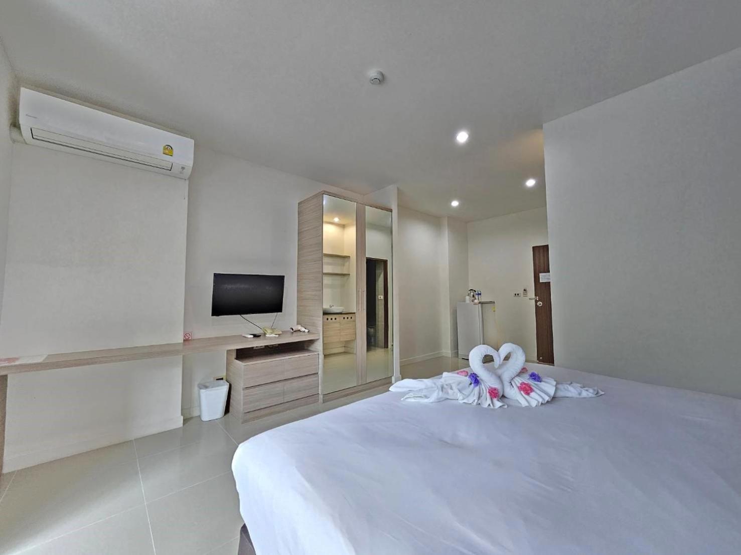 S4 - Near Phuket Airport Hotel 4*