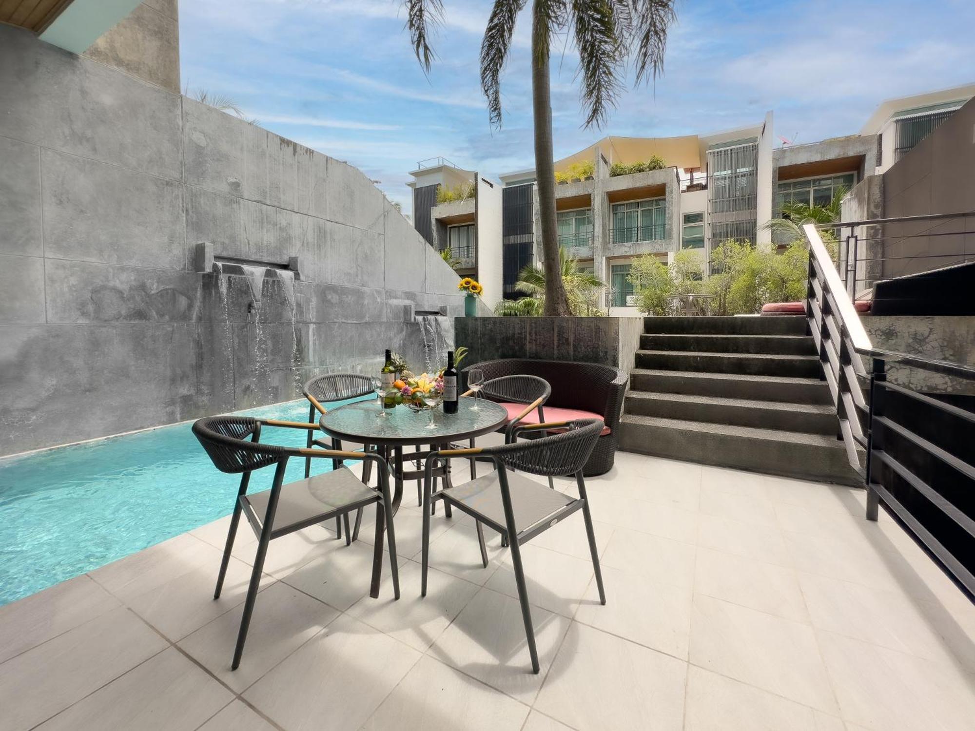 Fantastic Seaview 4br Private Pool Holiday home *