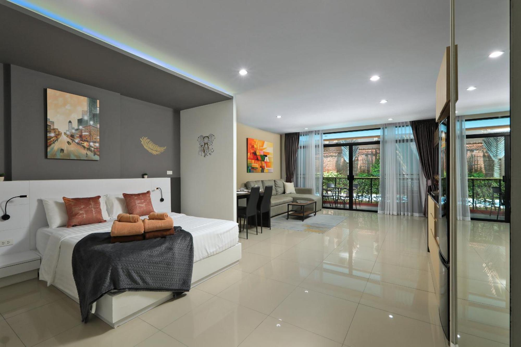 1Bdr Pool Access Studio On Naiharn Beach By Capital Pro Apartment *