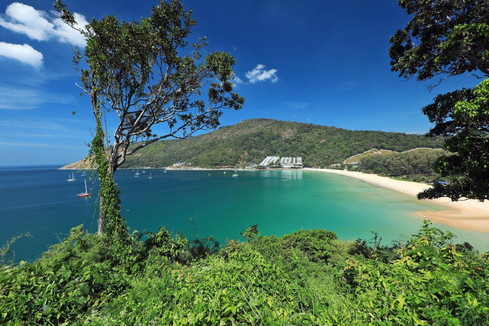 1Bdr Apartment Relife Naiharn By Capital Pro Phuket