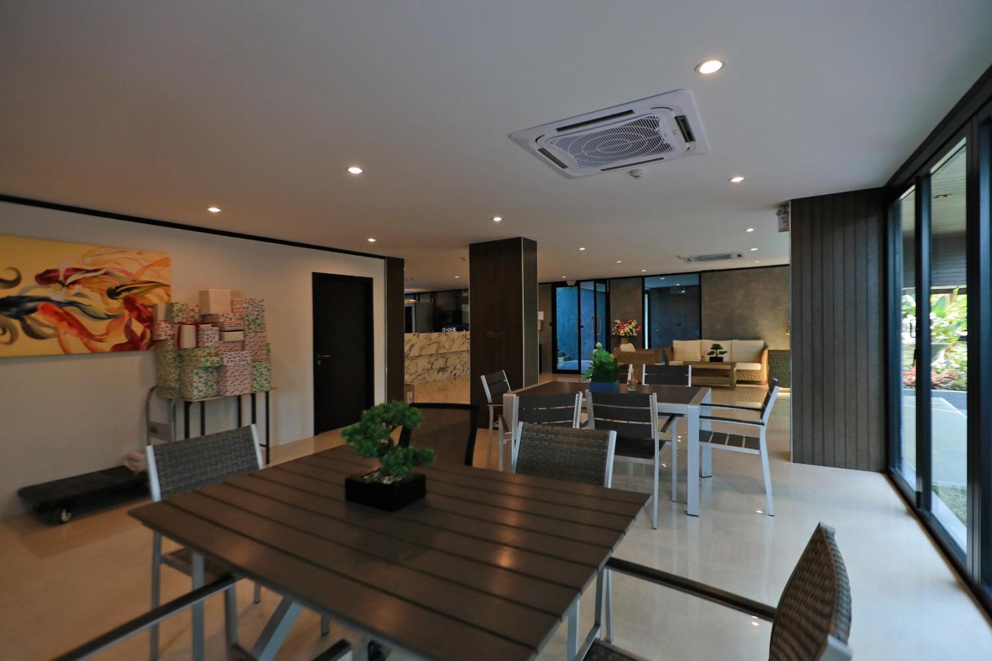 1Bdr Apartment Relife Naiharn By Capital Pro Phuket