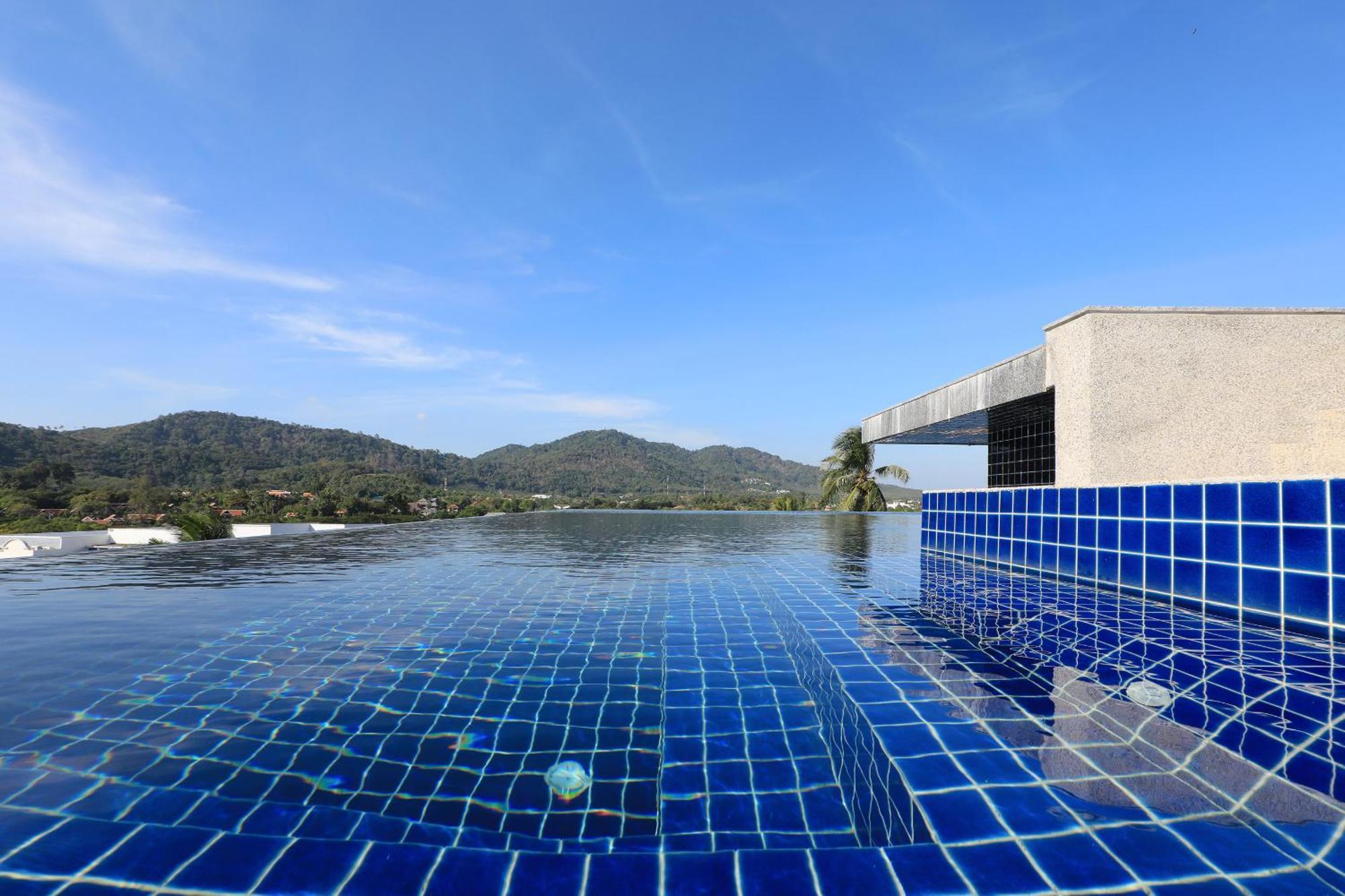 1Bdr Apartment Relife Naiharn By Capital Pro