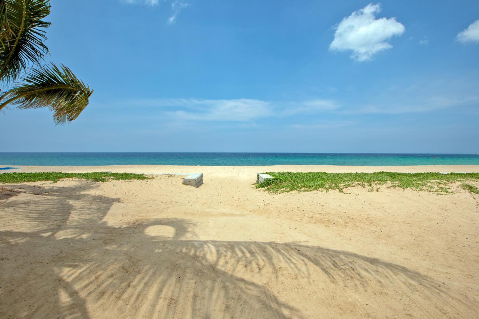 Apartment 1Bdr Apartment With Bath In Chic Condo By Capital Pro Phuket