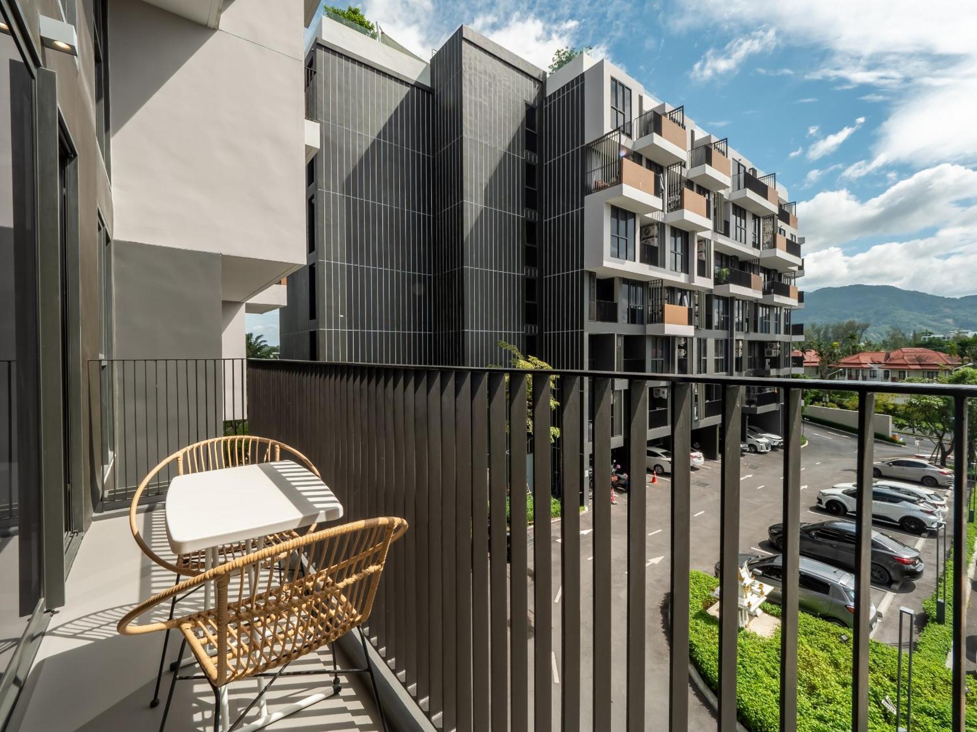 Laguna Skypark New Brand Apartment