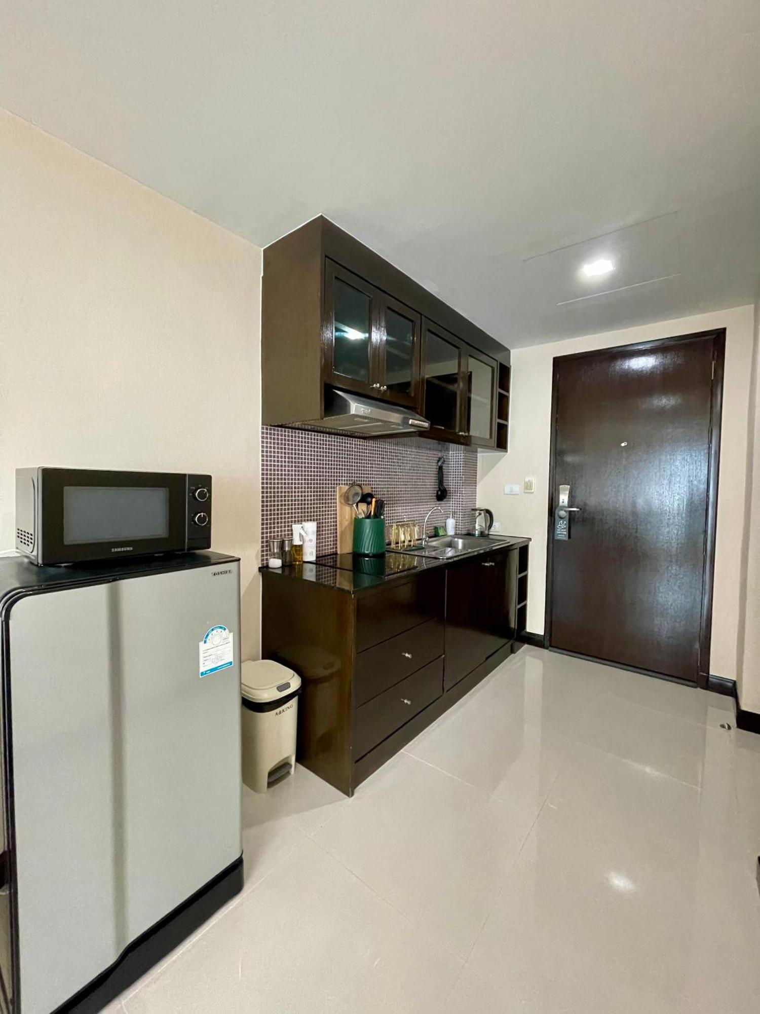 The Kris 2 Bedrooms 2 Bathrooms
