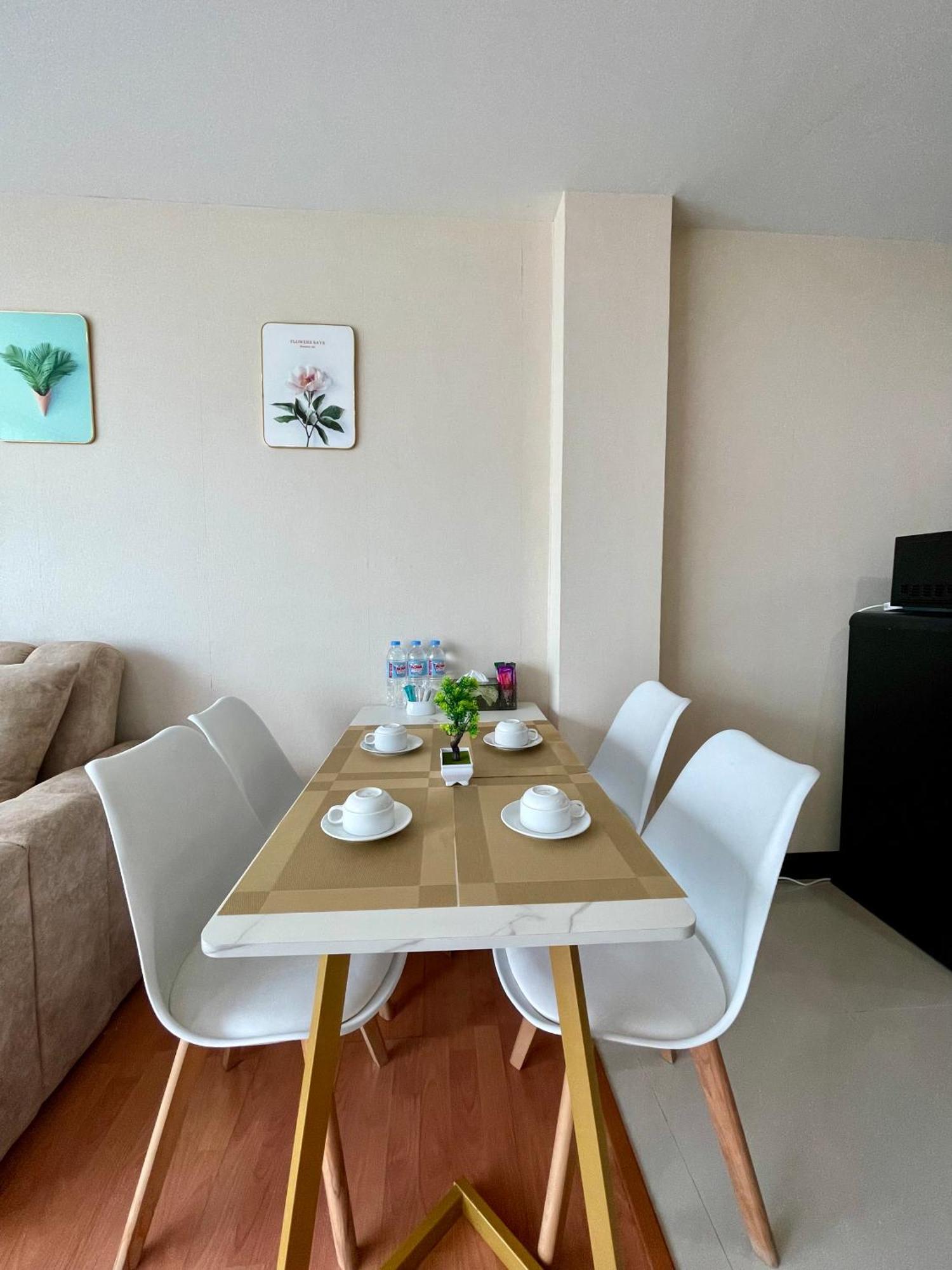 Pangsapuri The Kris 2 Bedrooms 2 Bathrooms