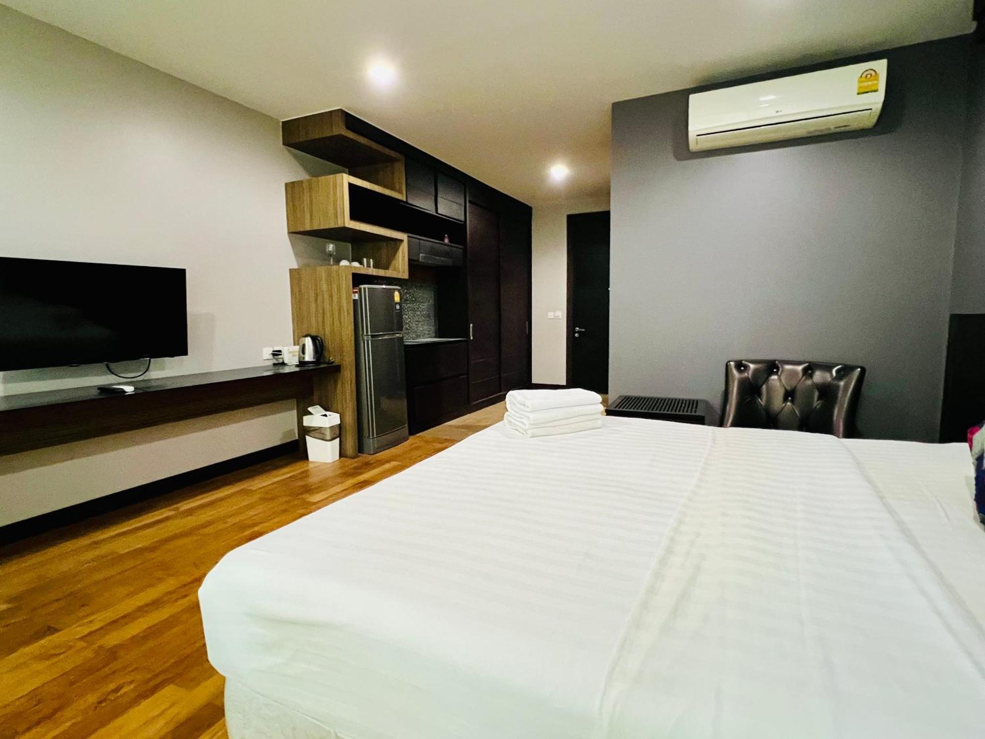 The Regent Bangtao By Resava Apartment