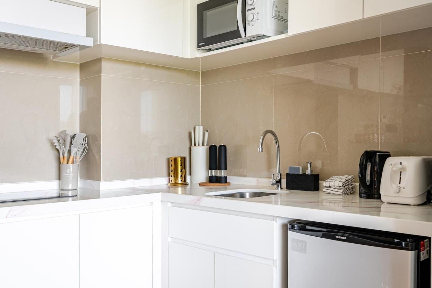 Wyndham La 1712 - Close To The Apartment