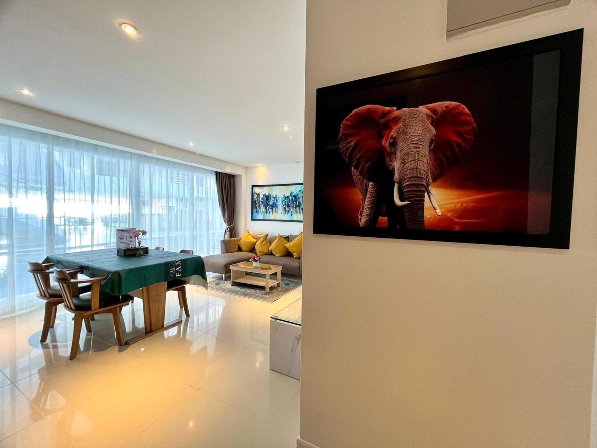 B12a Pool Access Partial Seaview 2brs 1bath Karon Apartment *