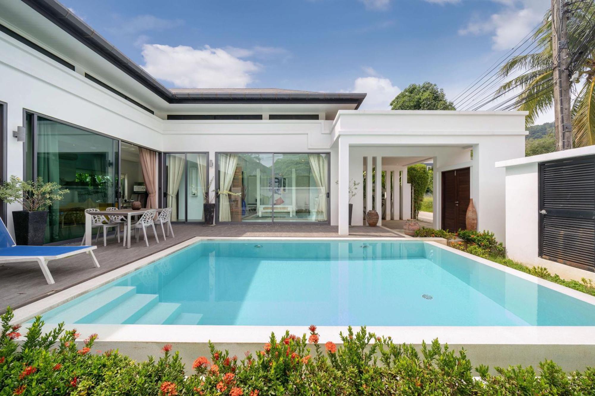 Tropical Bliss, Magnificent 2br Isawan With Saltwater Pool, Rawai Ban Saiyuan