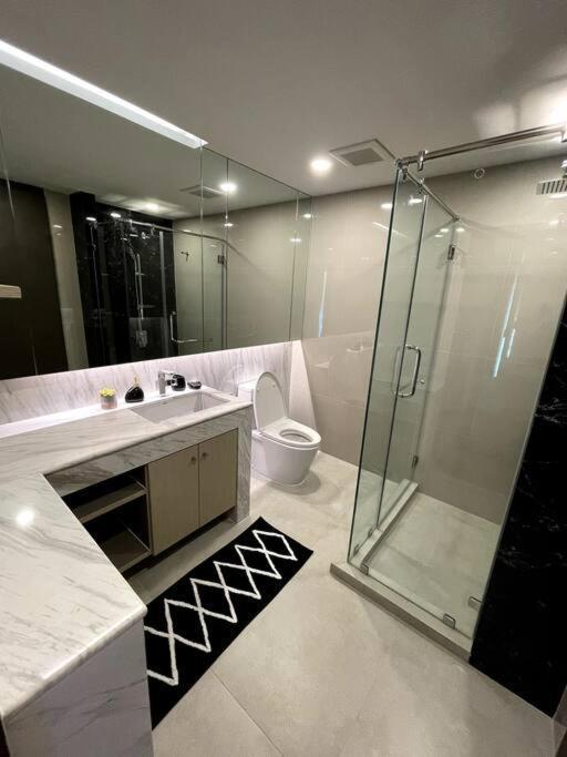 In Mida Grande Surin Apartment