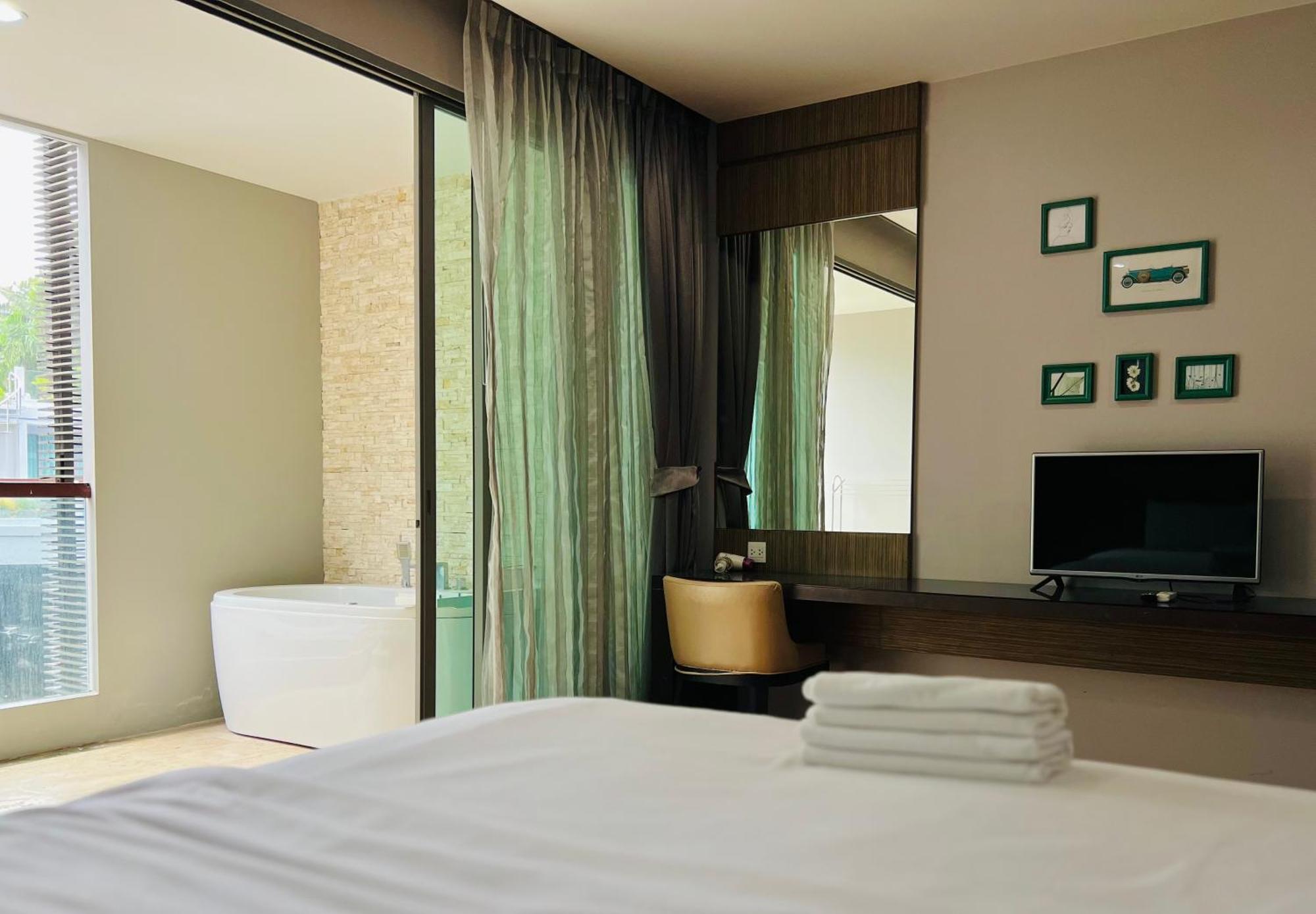 The Regent Bangtao By Resava Apartment
