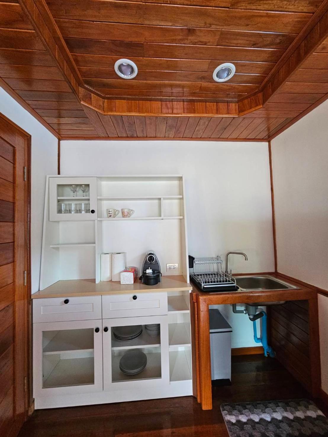 Tiny 1-2 Holiday home Rawai