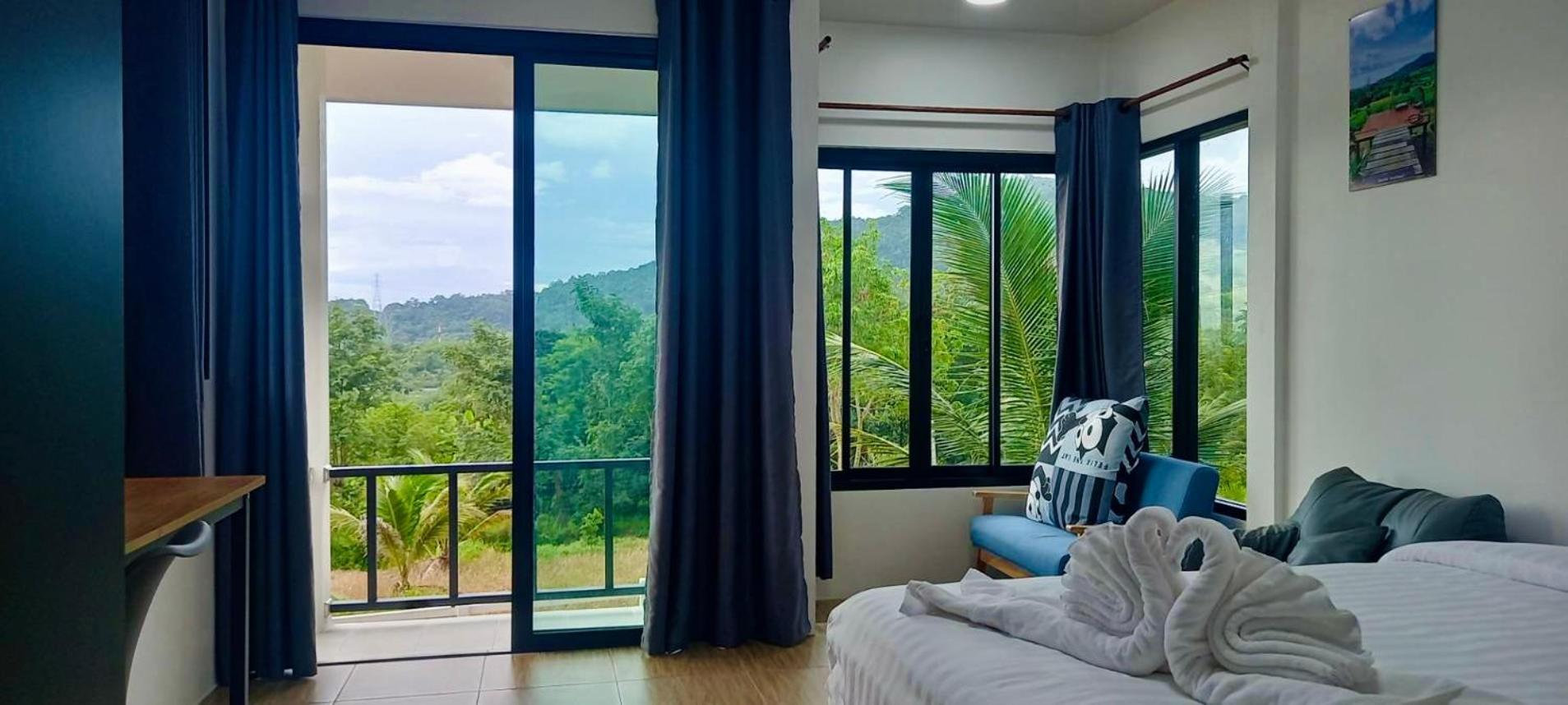 Chai Khao Mountain View Penginapan ladang Phuket