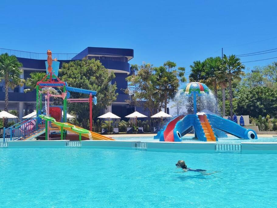 5 Rated Kids Club Gym 5 Restaurants C137 *