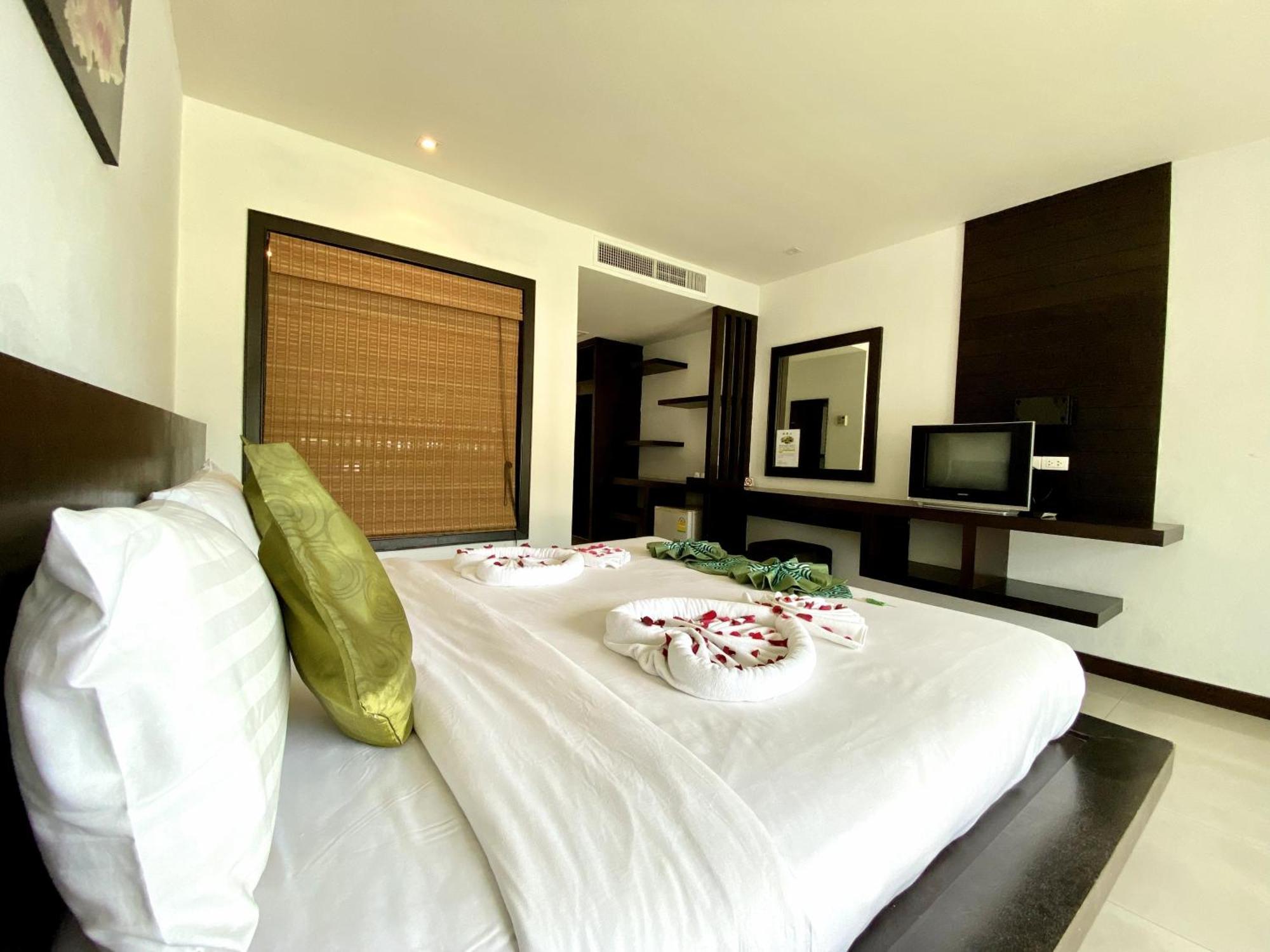 Apk Hotel Patong