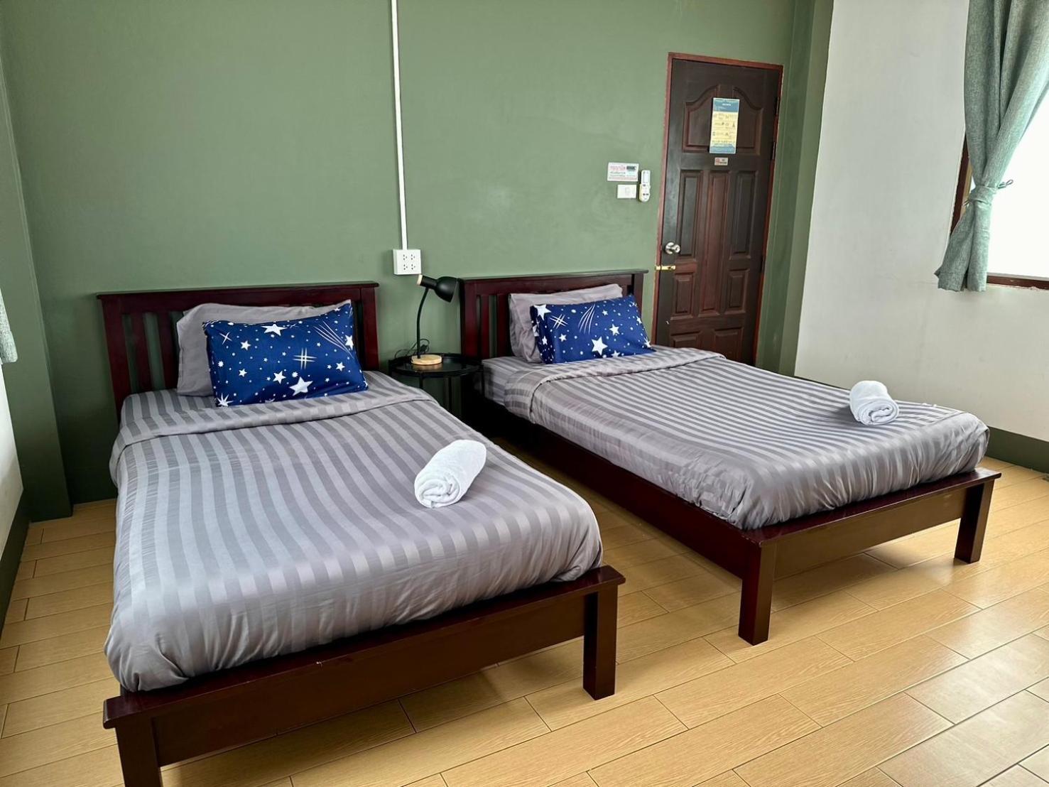 Niece - Sha Extra Hostel Phuket