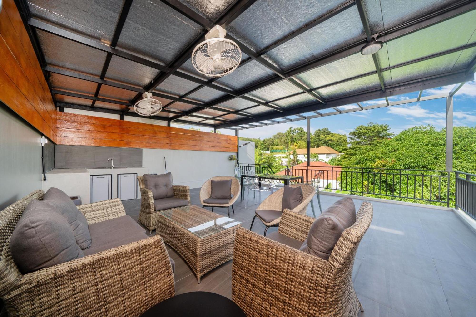 Elegant 3br Private Pool Sara Near Naiharn Apartment