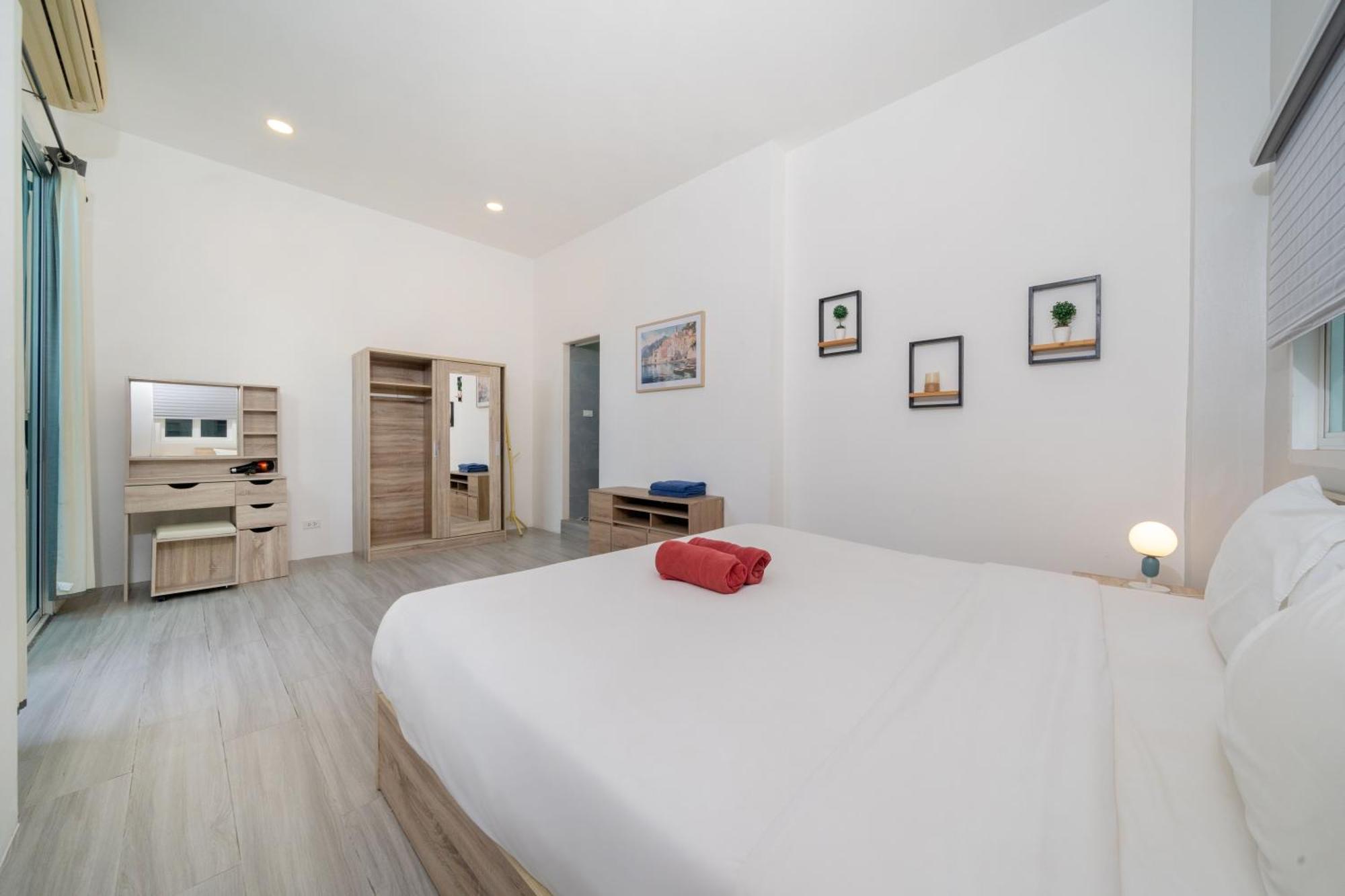 Elegant 3br Private Pool Sara Near Naiharn