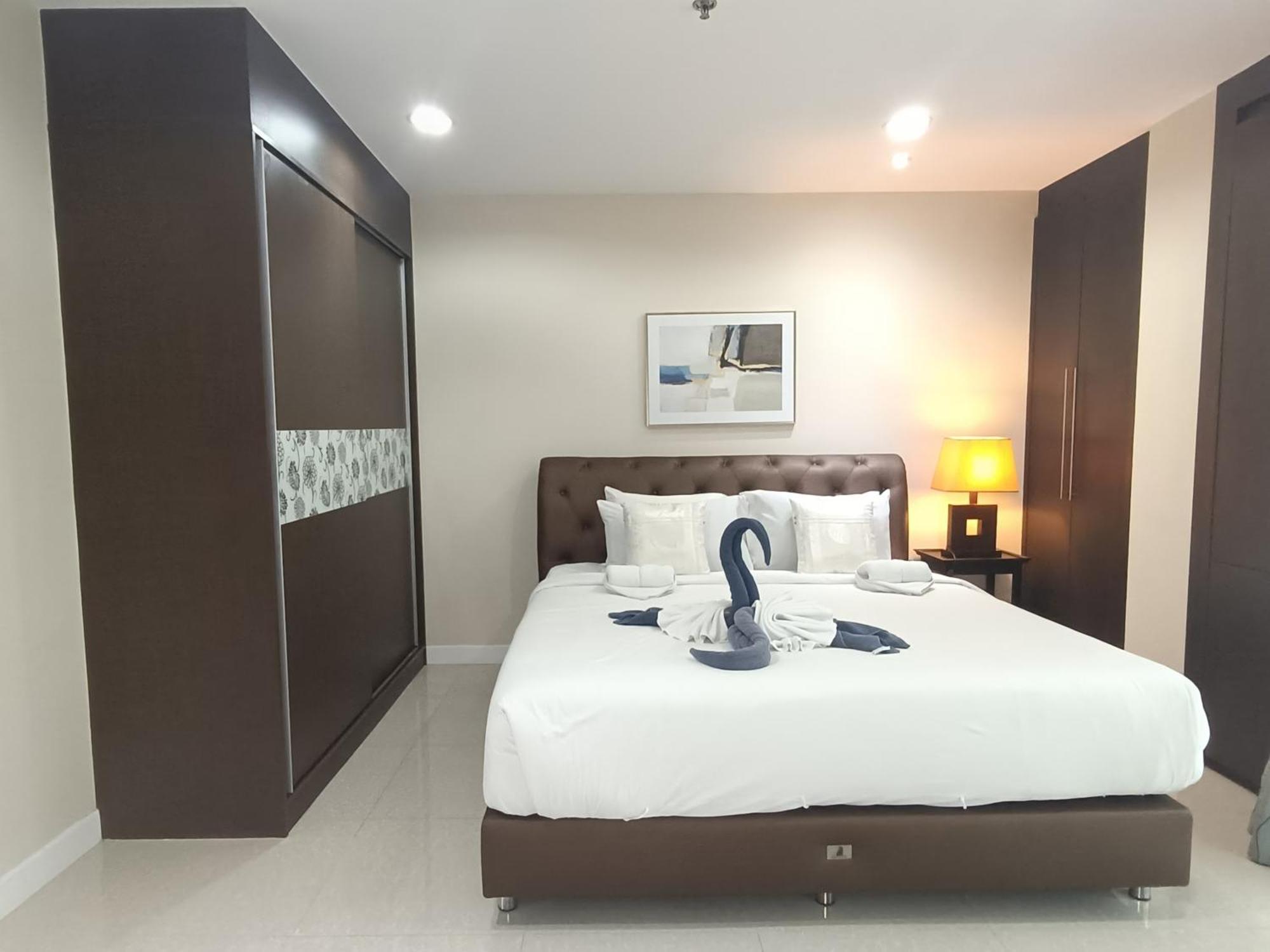 At Phuket Apartment Patong