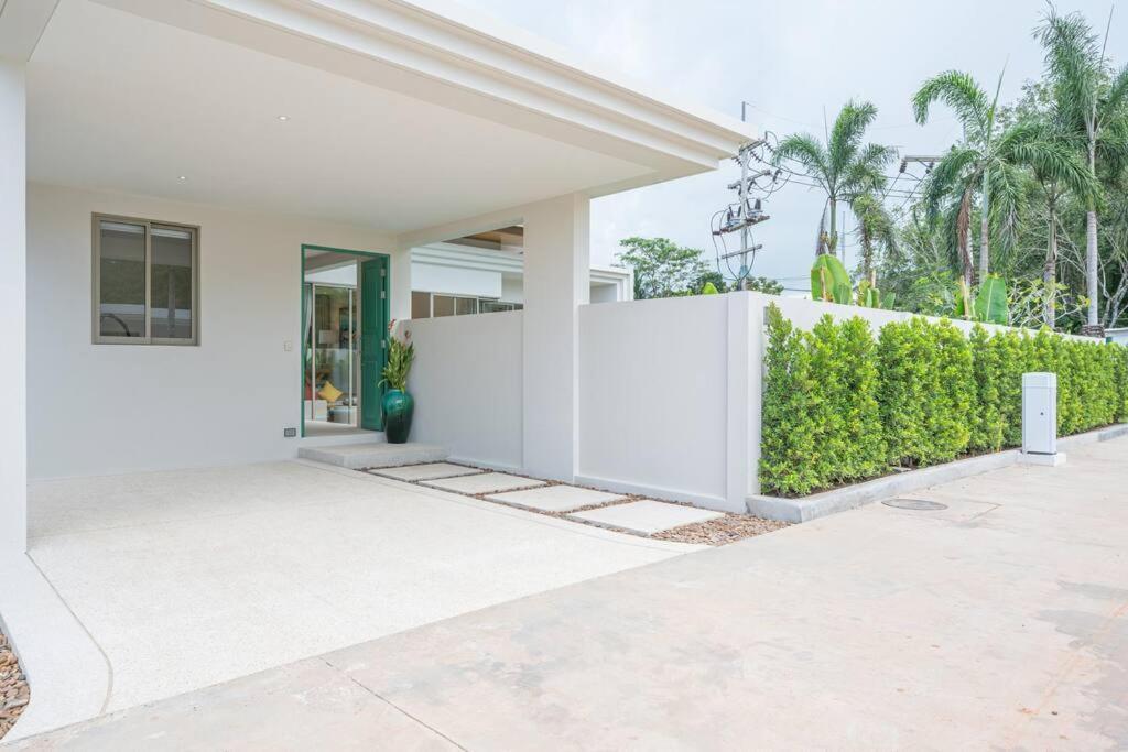Villa Peaceful And Stylish 3 Bedrooms Pool Villa, Phuket