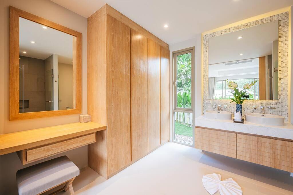 Peaceful And Stylish 3 Bedrooms Pool Villa, * Phuket