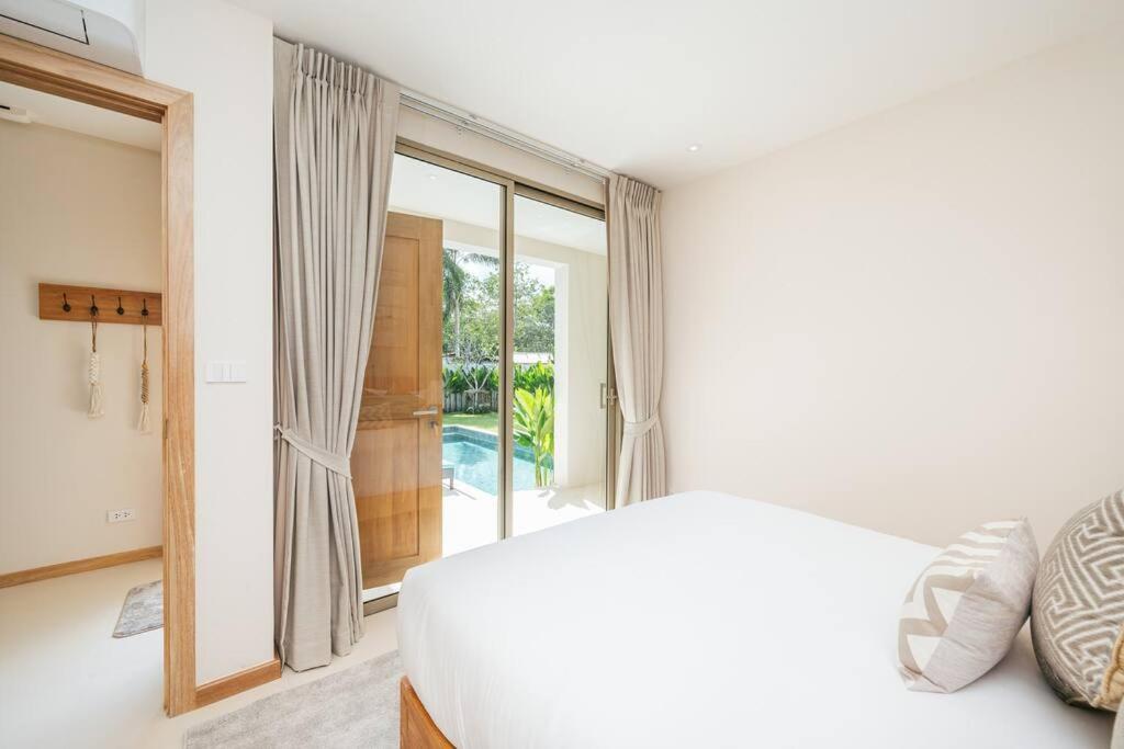 Peaceful And Stylish 3 Bedrooms Pool Villa,