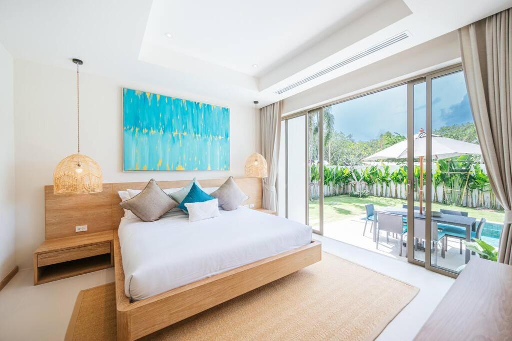 Peaceful And Stylish 3 Bedrooms Pool Villa, Villa Phuket