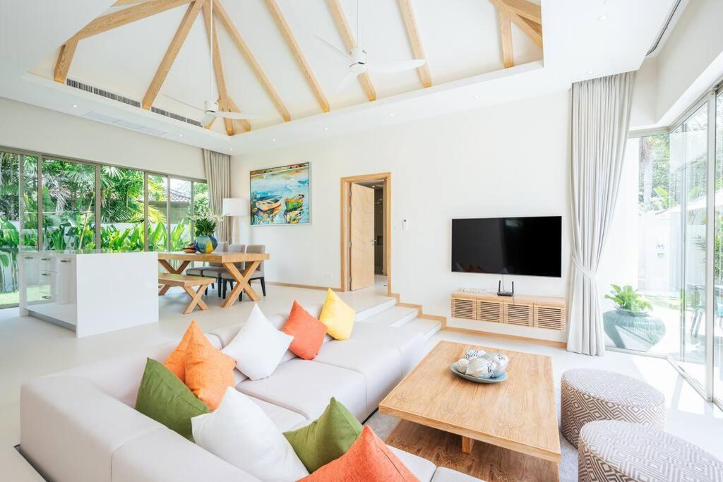 Villa Peaceful And Stylish 3 Bedrooms Pool Villa, Phuket
