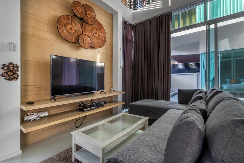 Villa Charming 2-bedroom Pool *