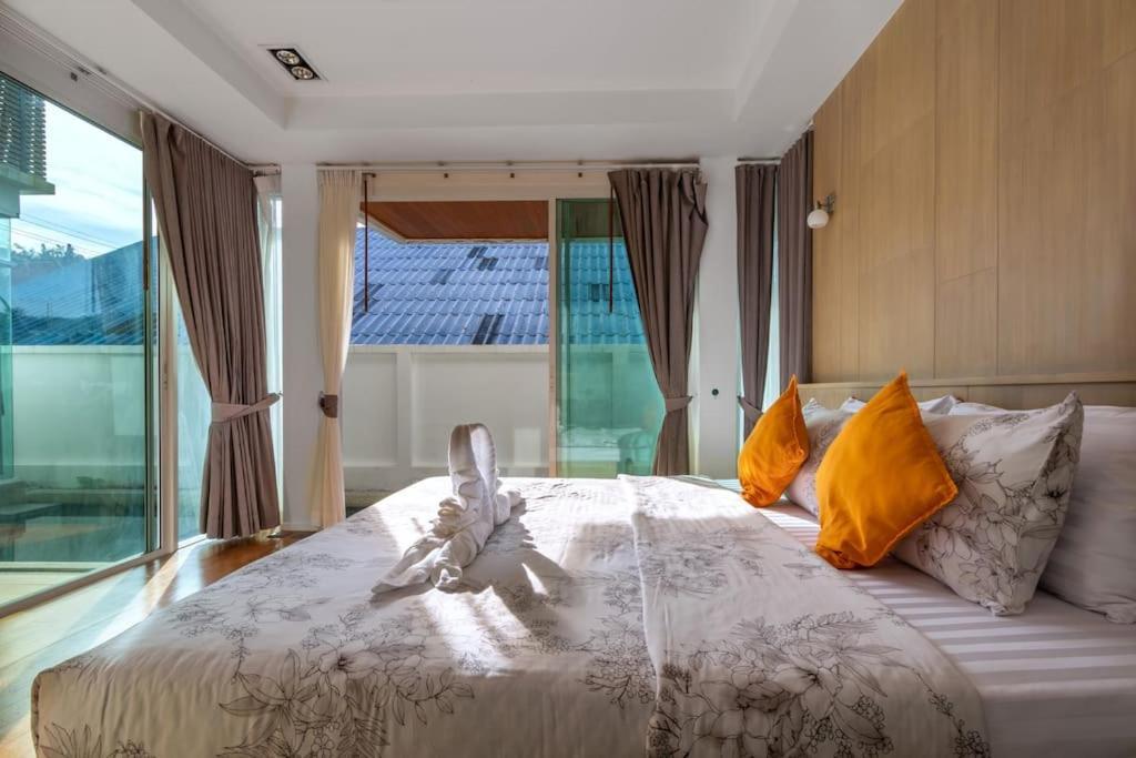 Charming 2-bedroom Pool Villa