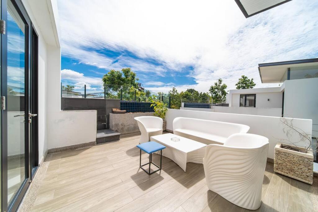 Villa Luxury 5br Rooftop Pool