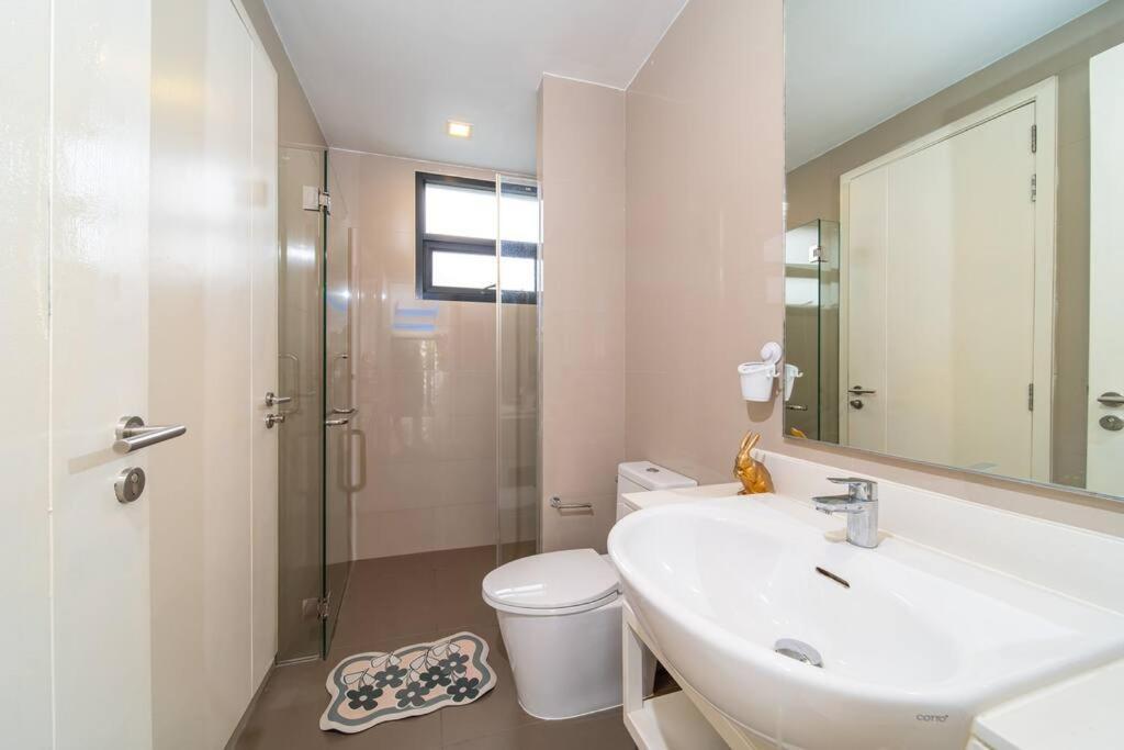 Luxury 5br Rooftop Pool Villa Thalang