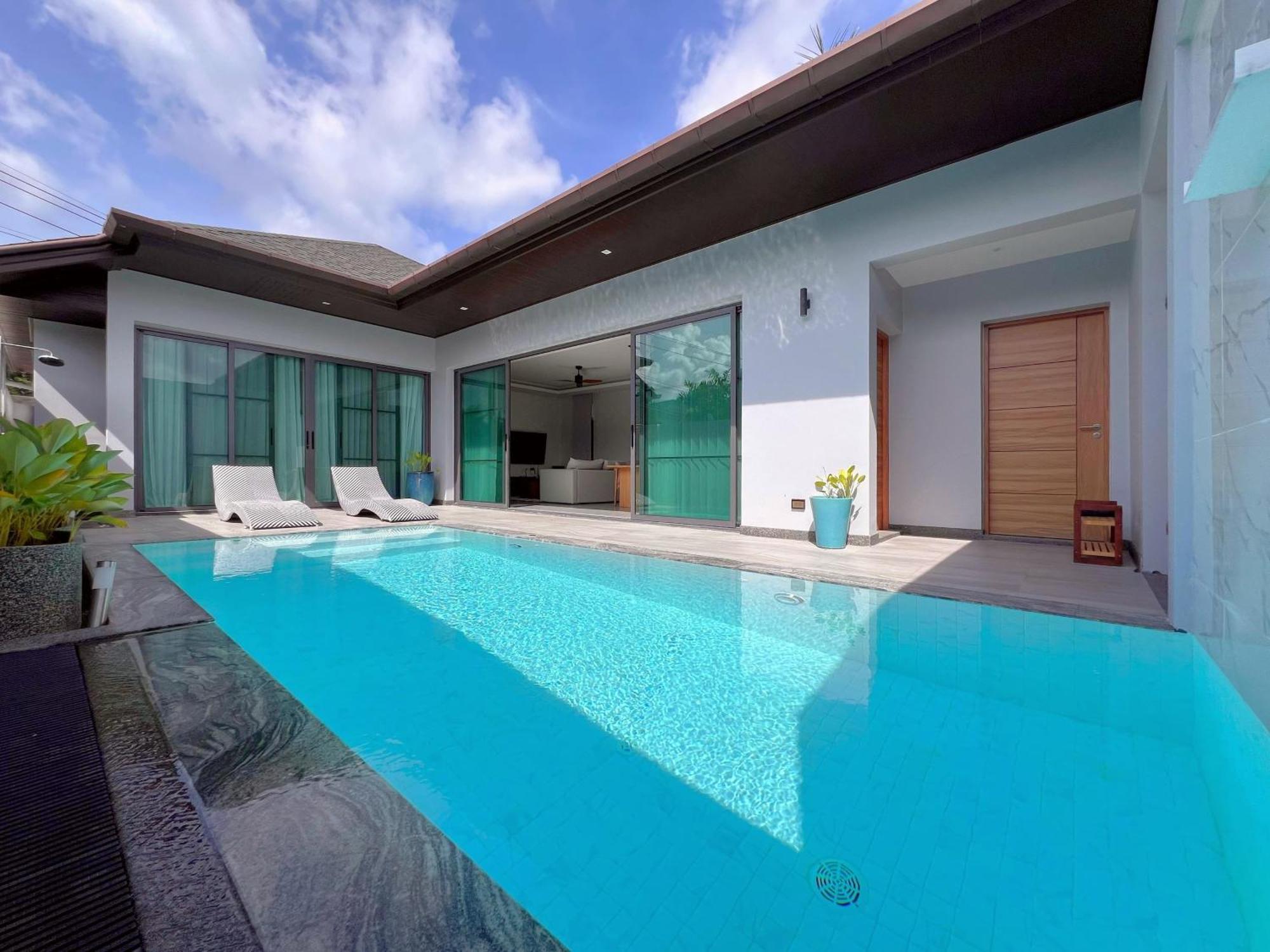 Bangtao Pool - Prymaluna Villa Phuket