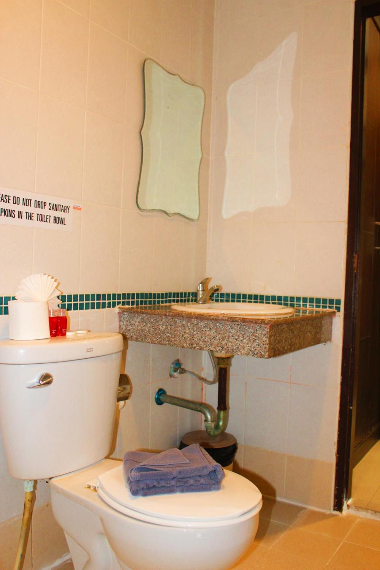 Hollywood Hotel Patong