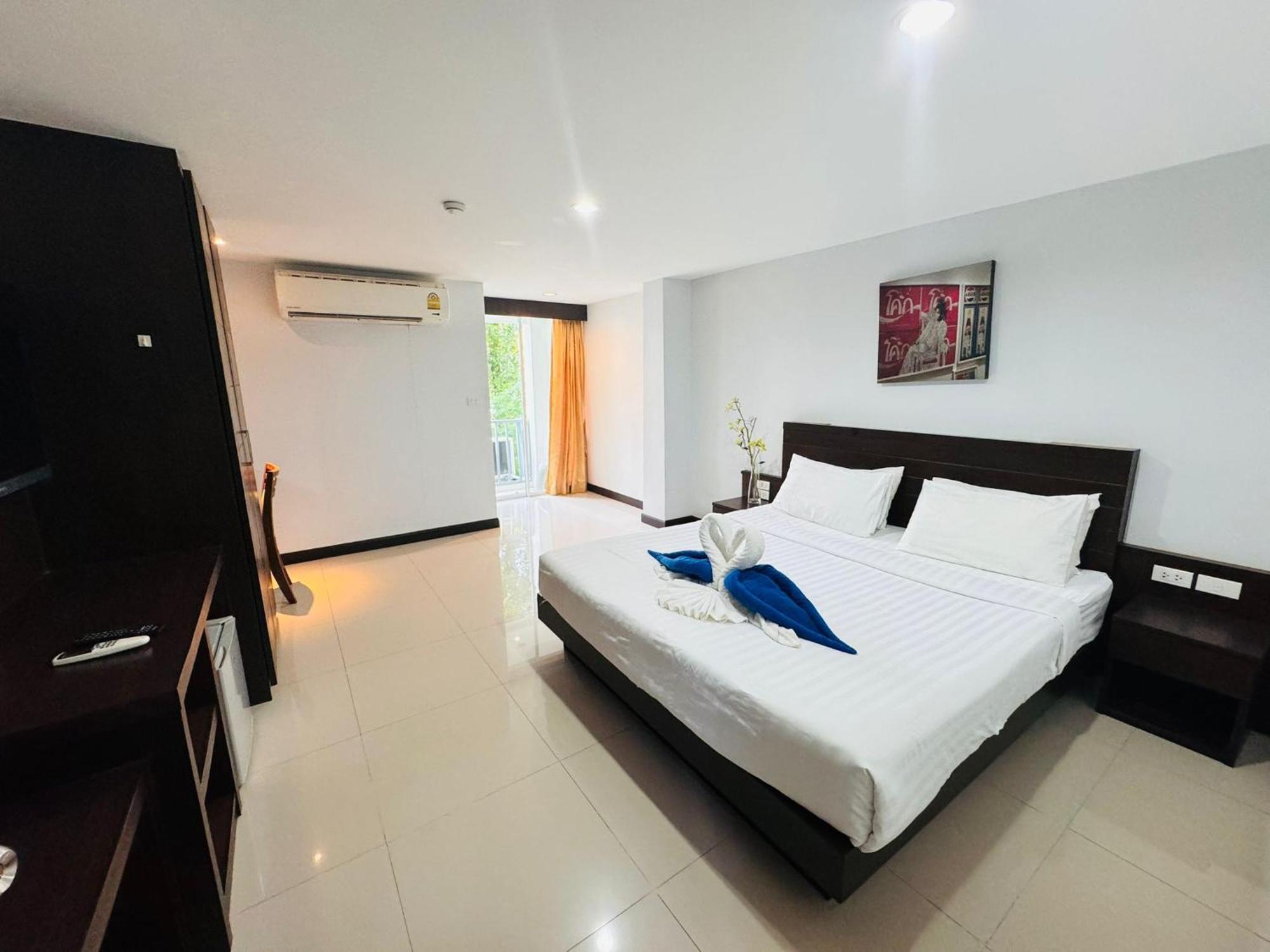 La Casa 3*