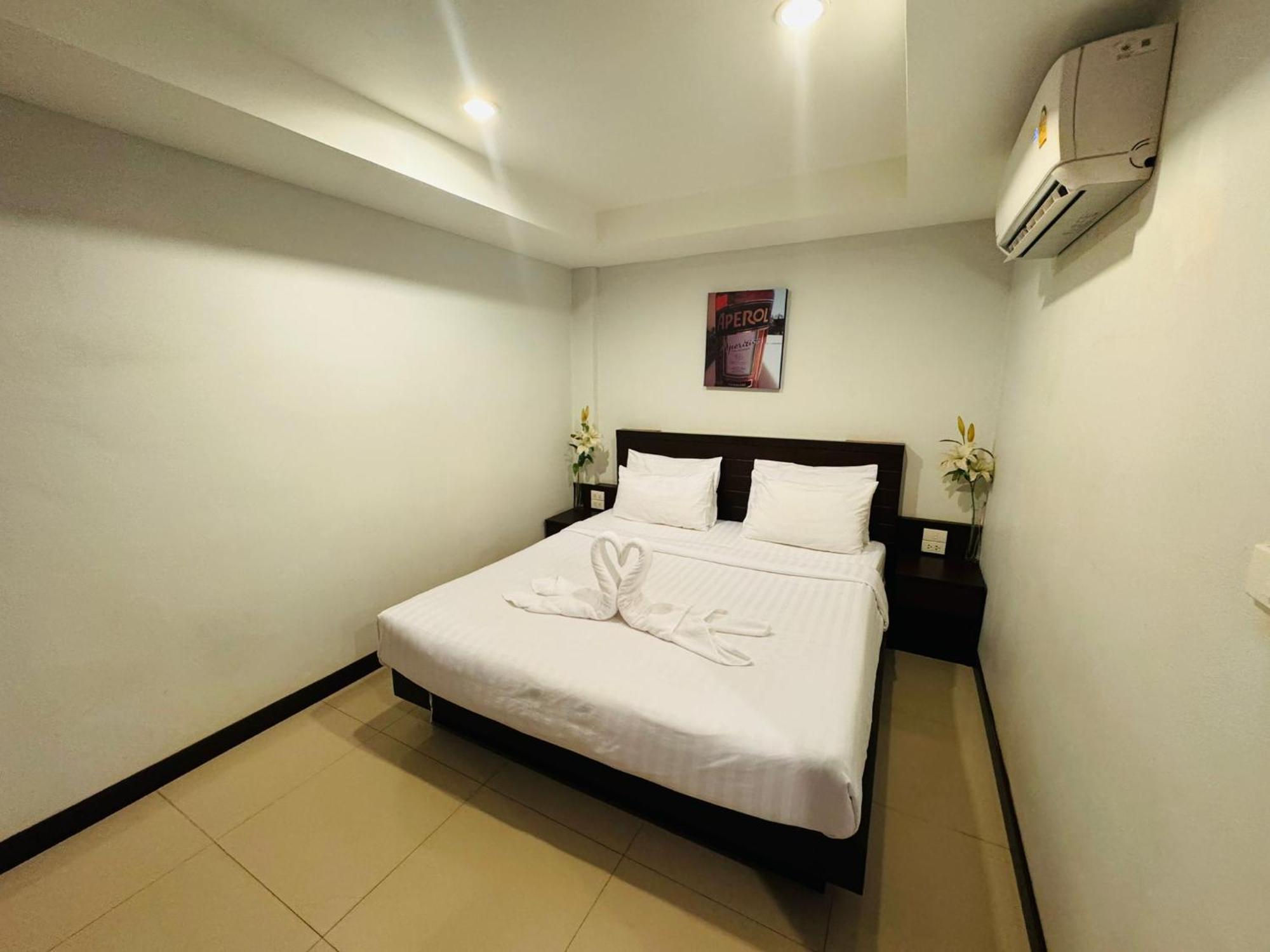 La Casa Hotel