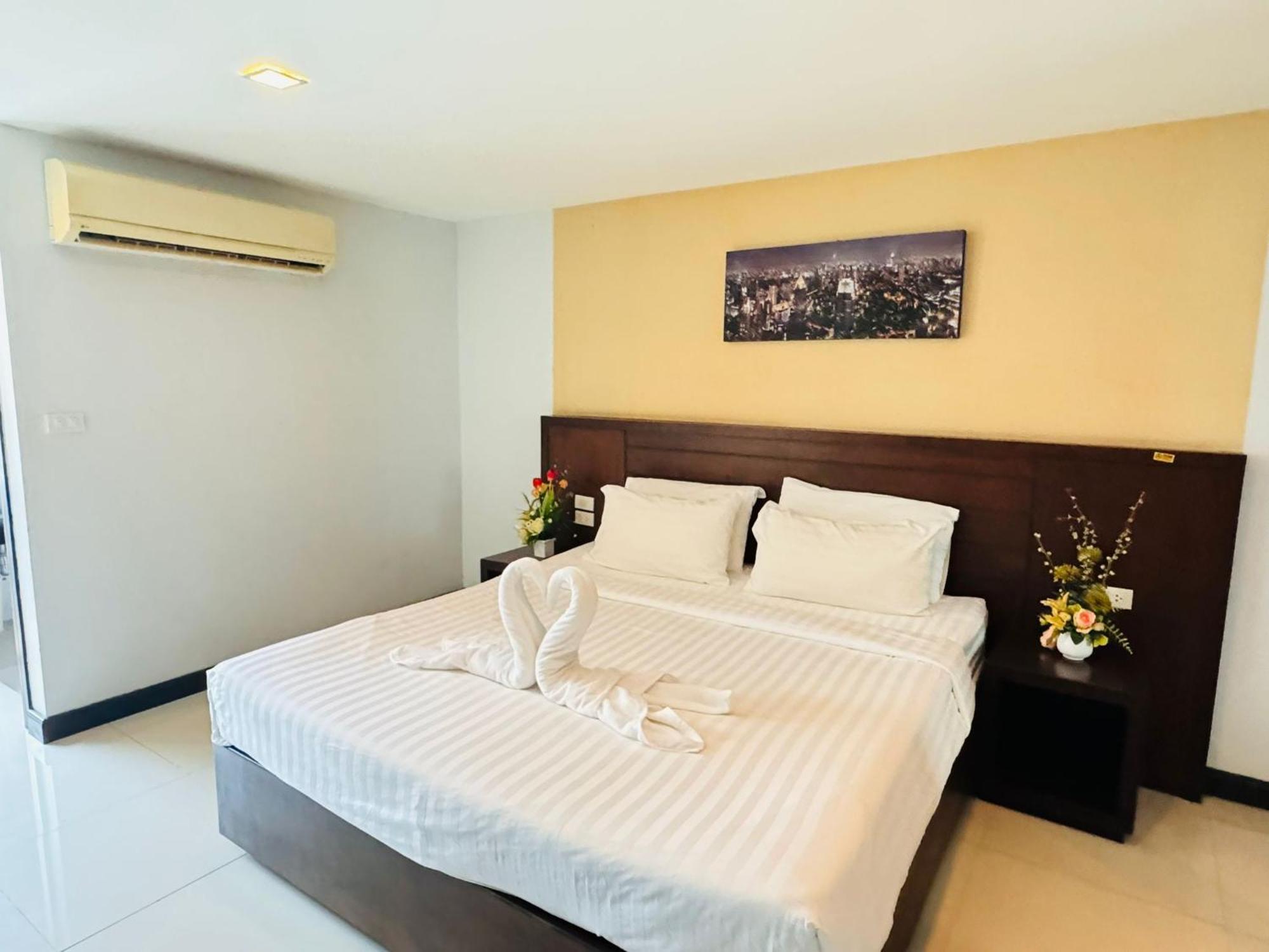 La Casa Patong